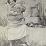 Ola Cohn with Cat