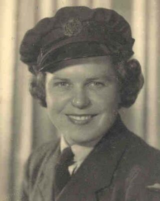Servicewoman Betty Newlyn (later Ball)