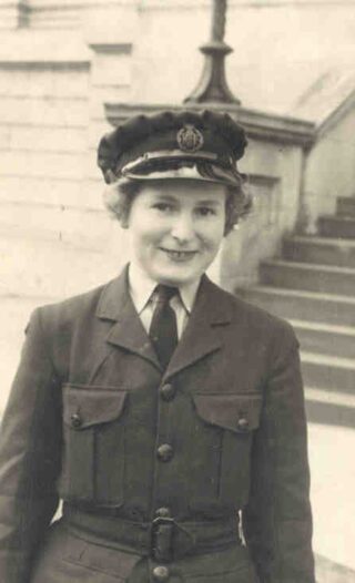 Servicewoman Betty Twynam-Perkins (later Cameron)