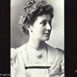 Mrs T E Barr Smith CBE