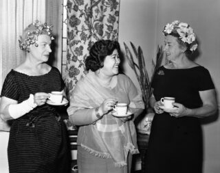 NCWA conference, Brisbane 1964 - delegates in hats