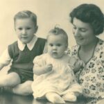 Nancy Manners with her children Ron and Frances